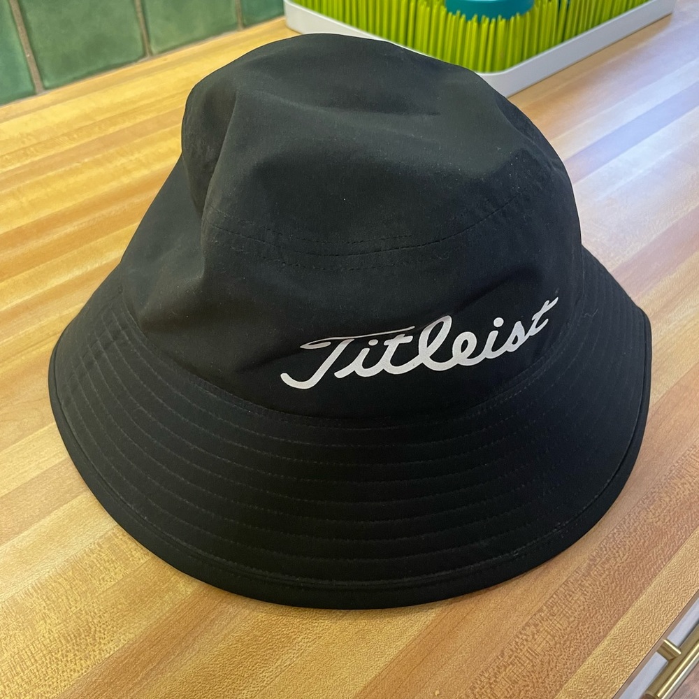 Titleist Bucket Hat